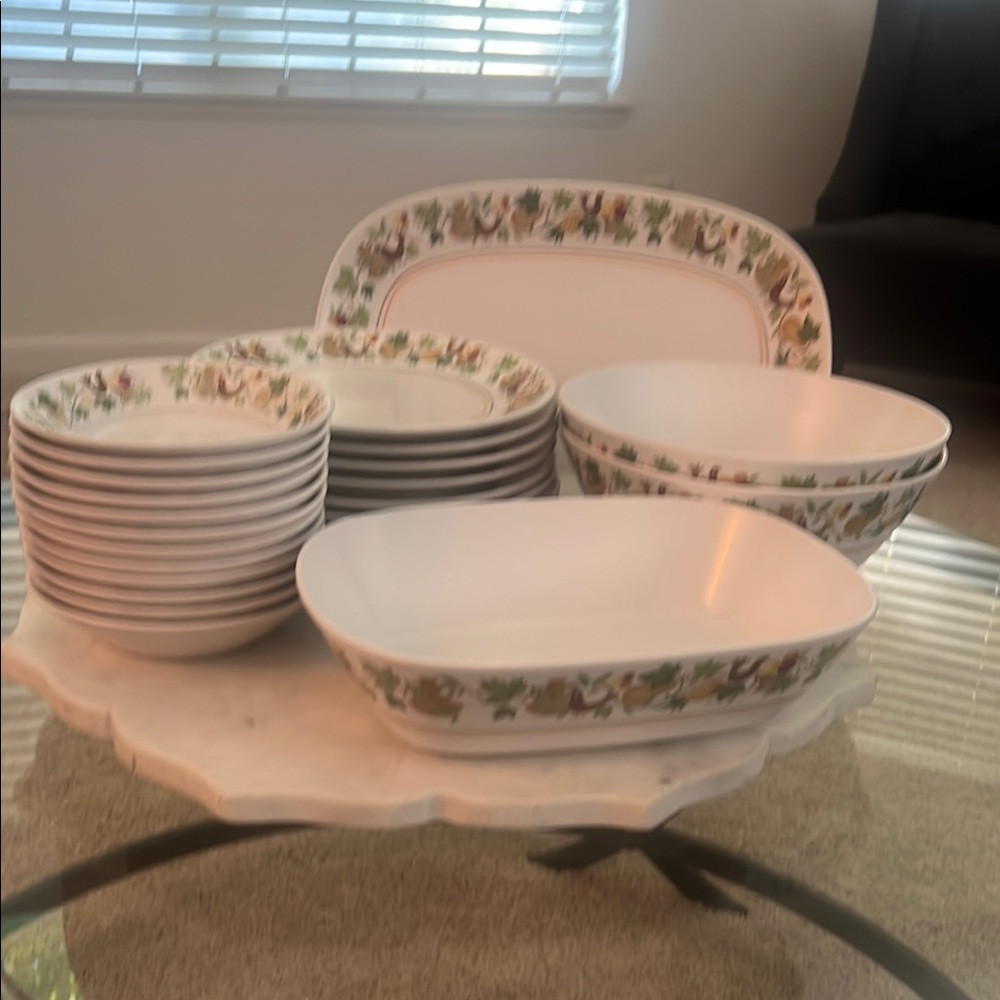 Vintage Noritake Dinnerware Set